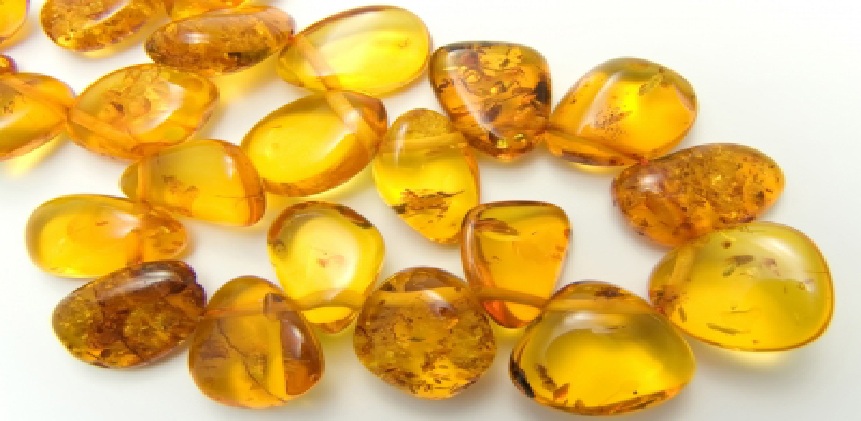 كيف يستخرج زيت الكهرمان وما فوائده الصحية؟