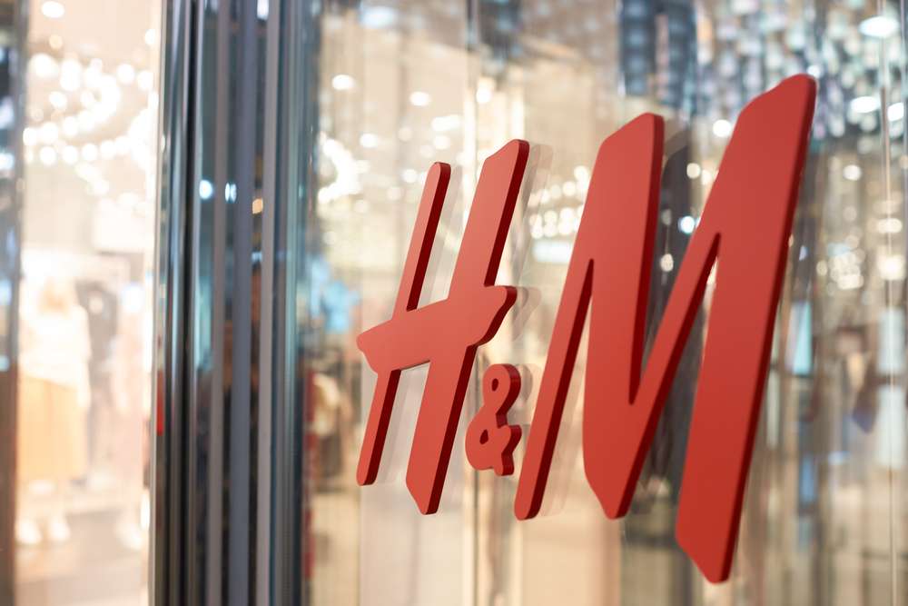 عناوين فروع اتش اند ام H&M Egypt مع رقم تليفون خدمة العملاء والخط الساخن ومواعيد العمل